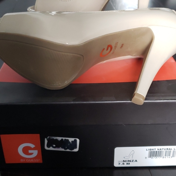 G by Guess Ninza Sz 7.5 - Picture 2 of 3